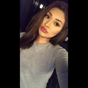 Meet your Posher, Yuriana